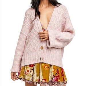 FREE PEOPLE - Molly Cable Cardi Angel Food Cake